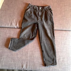 High Waisted Pleated Jeans